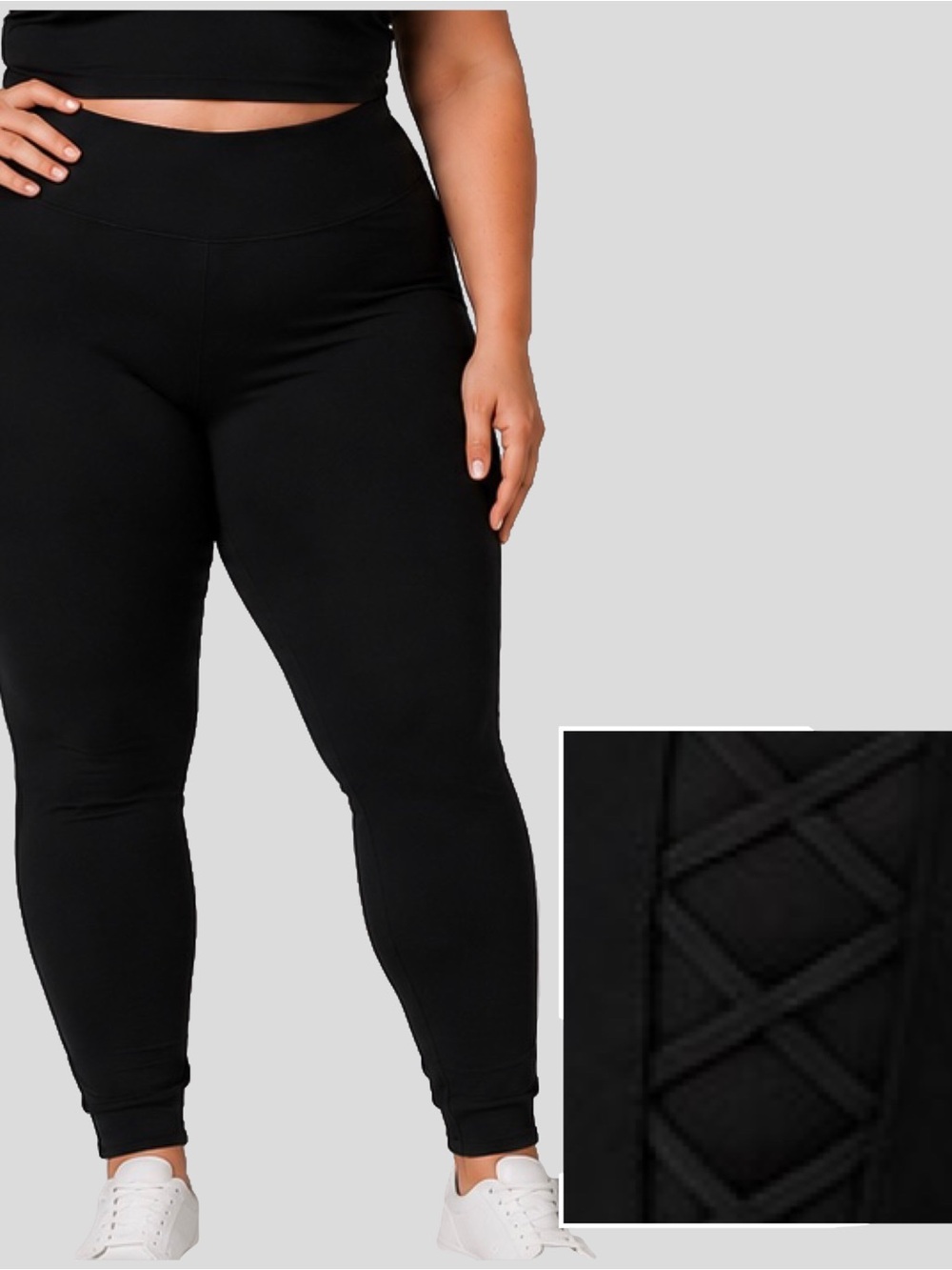 😍CLEARANCE - LAVON Black
Leggings with Back Crisscross Detail, Stretchy